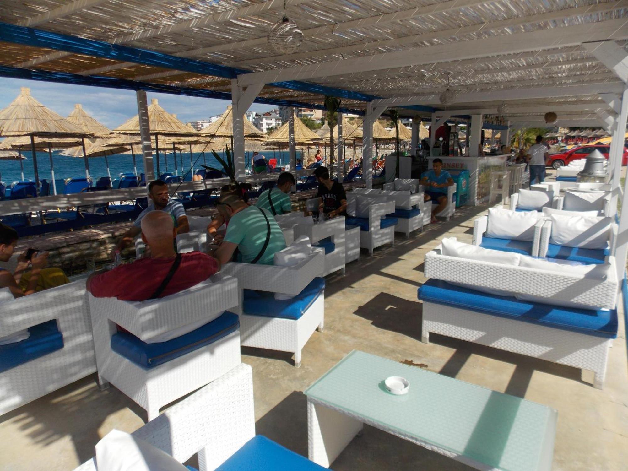 Sunset Suites Sarandë Eksteriør bilde